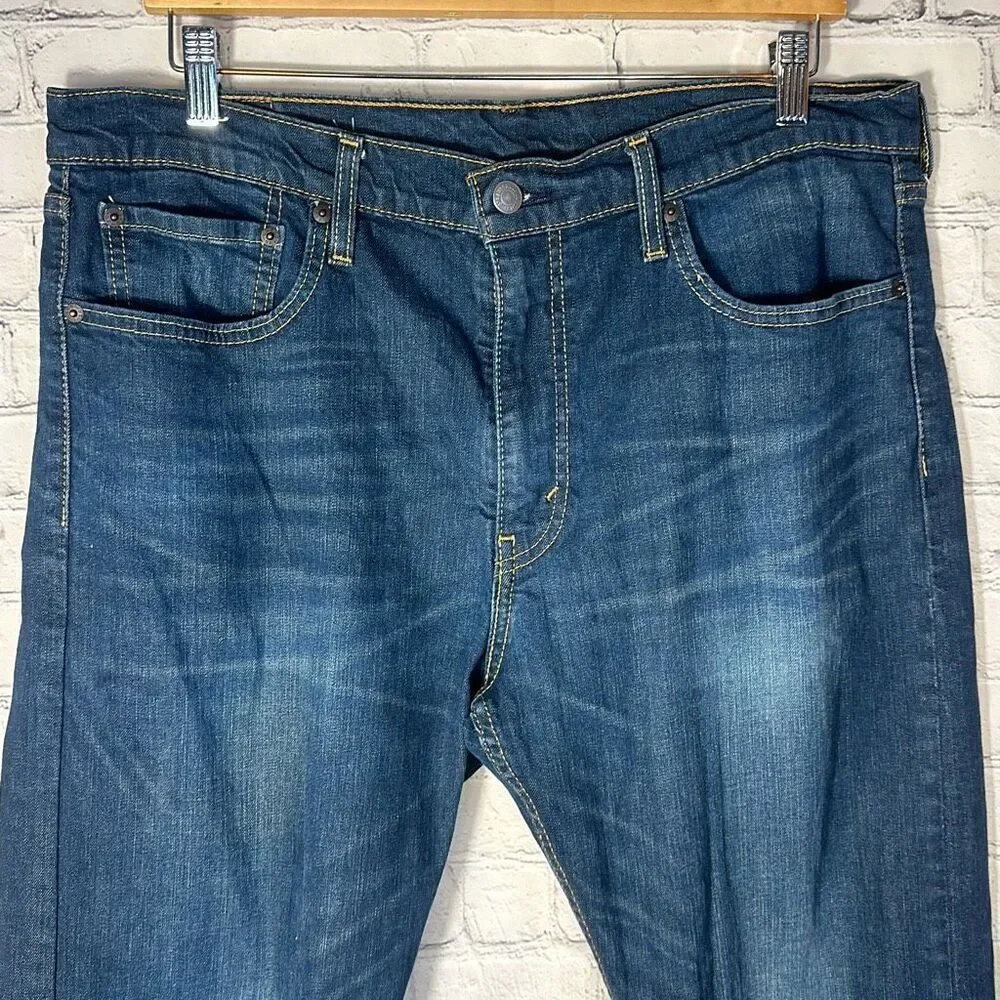Levi’s 502 Men’s Jeans Taper Fit‎ Jeans size W36 x L30